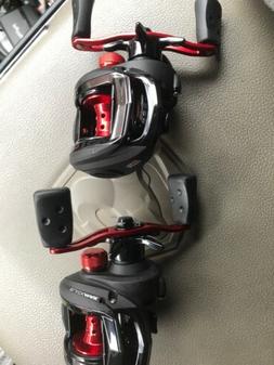 baitcasting reel right hand black max 3